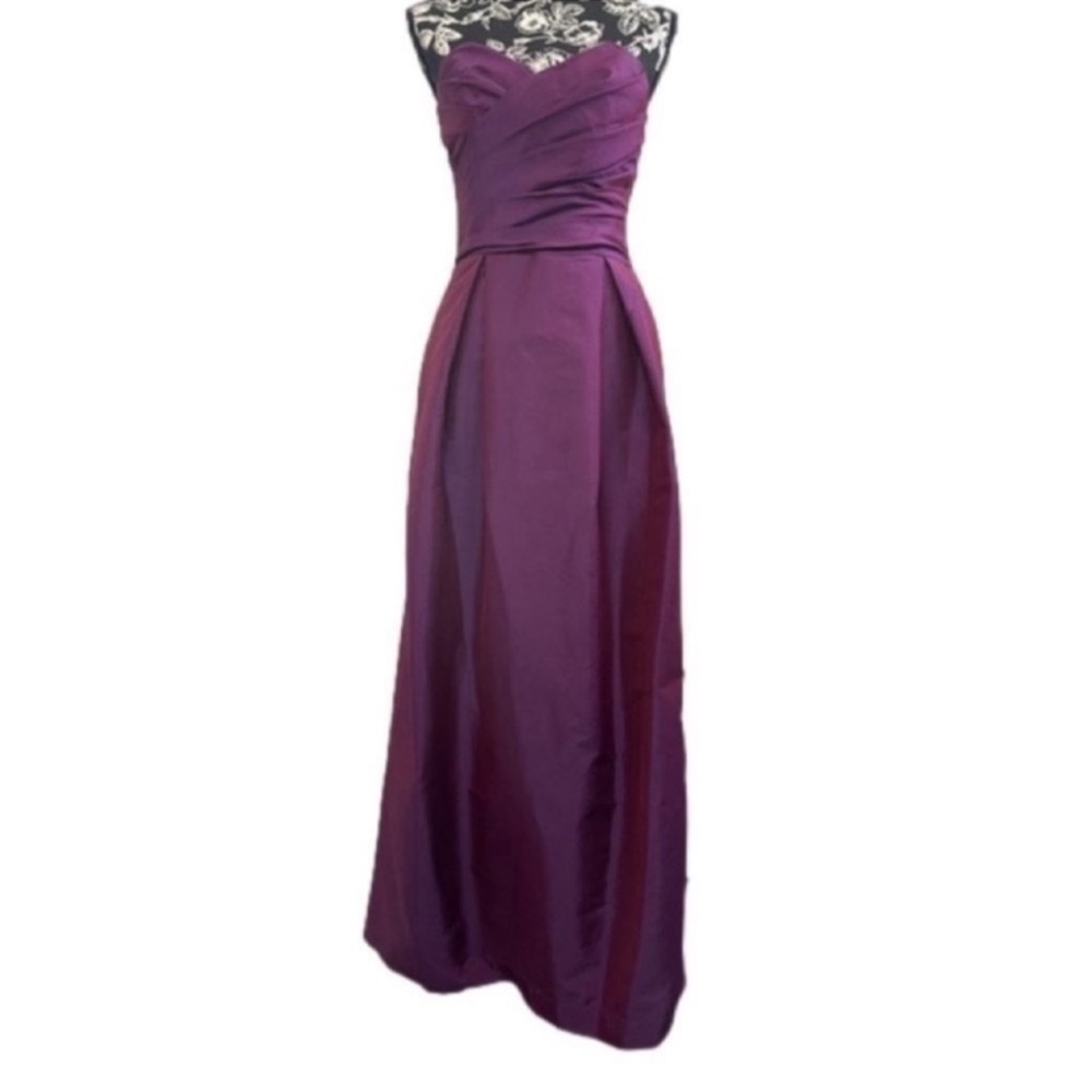Alfred Sung Strapless Purple Iridescent Formal Dress Size 8